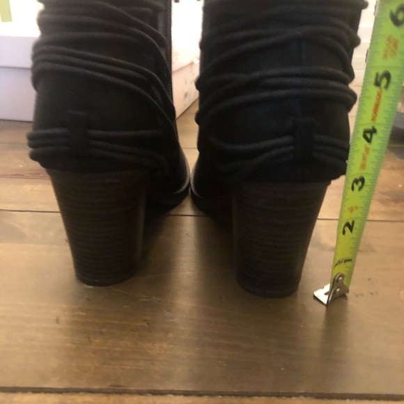 Candie’s Black Boots - Picture 11 of 14